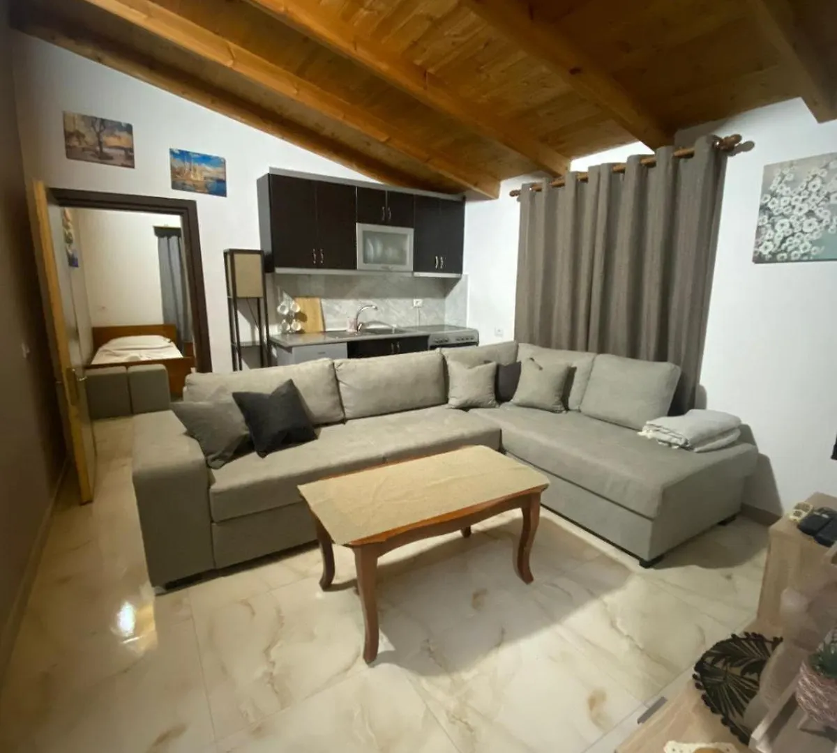 Fishery Guesthouse Ksamil Penzion