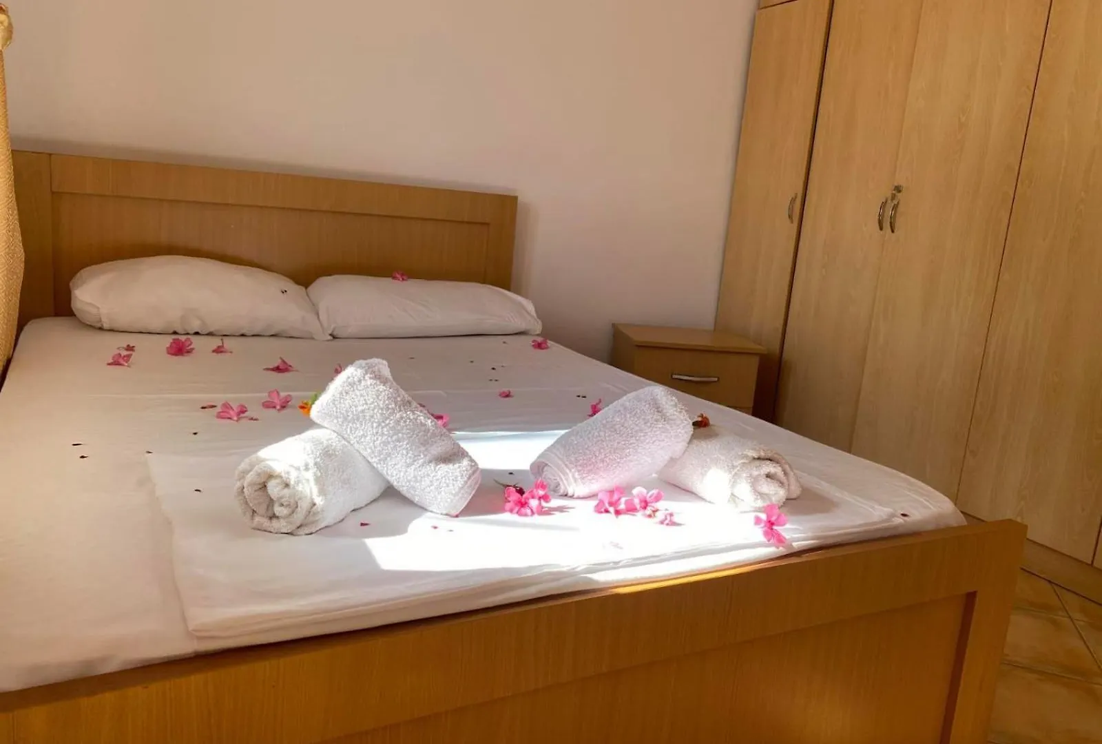 Fishery Guesthouse Ksamil Guest house